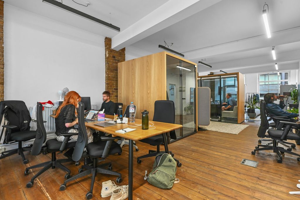 Property photo 3 of 9 Olbc71Leonardstreet1.Jpg