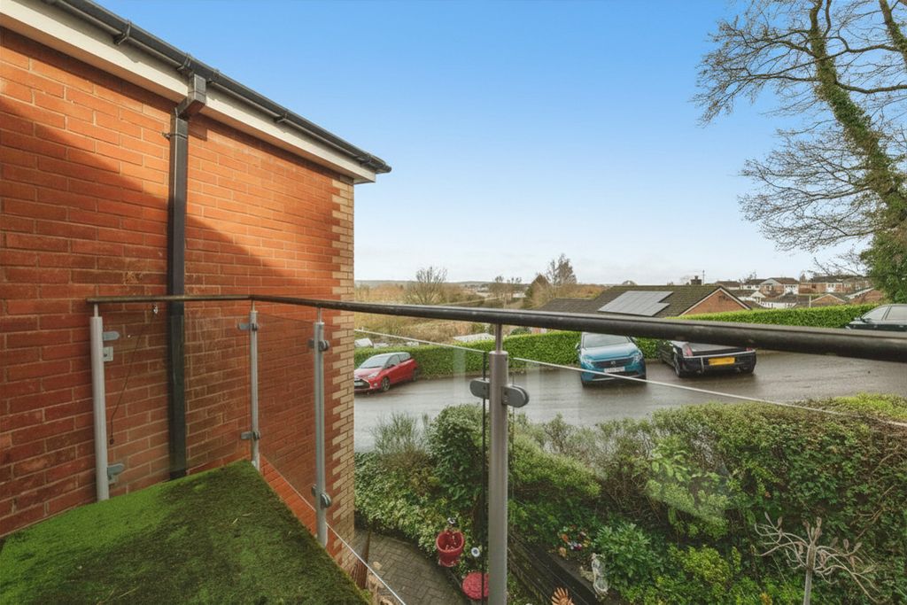 Additional image 8 of 1 bed flat for saleCanal Hill, Tiverton EX16