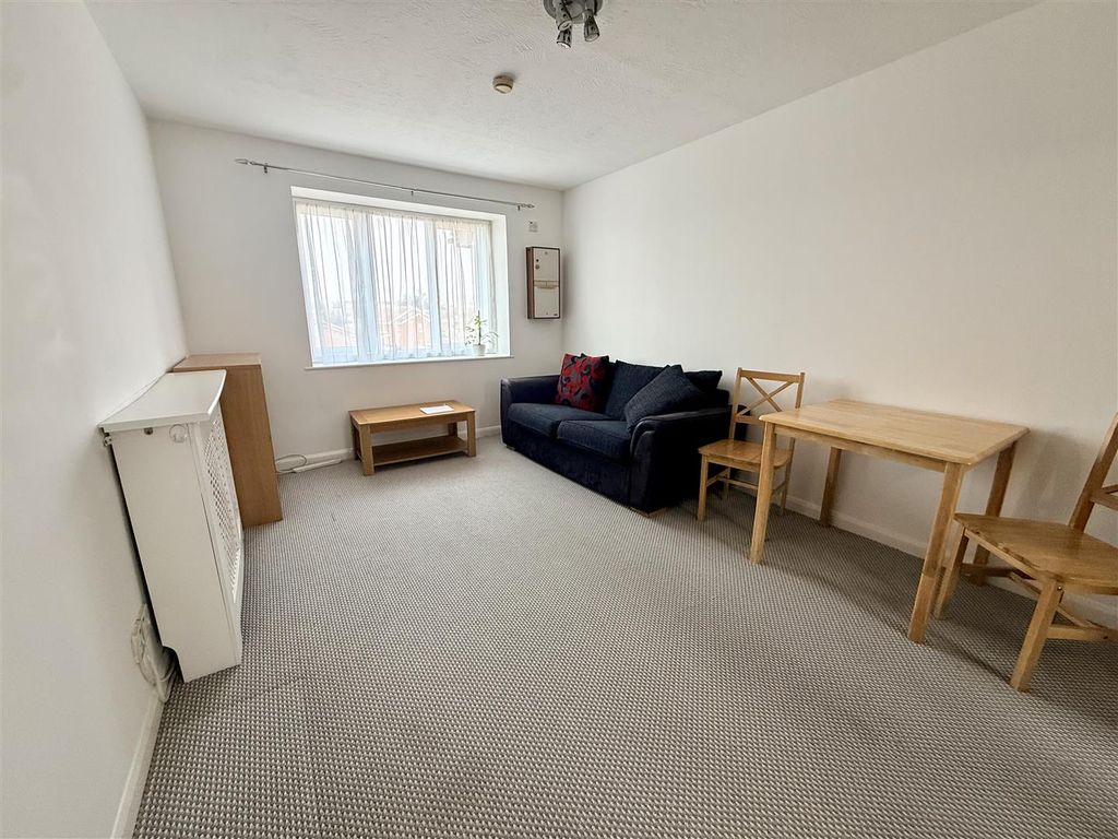 Property photo 3 of 7 Img_4926.Jpeg