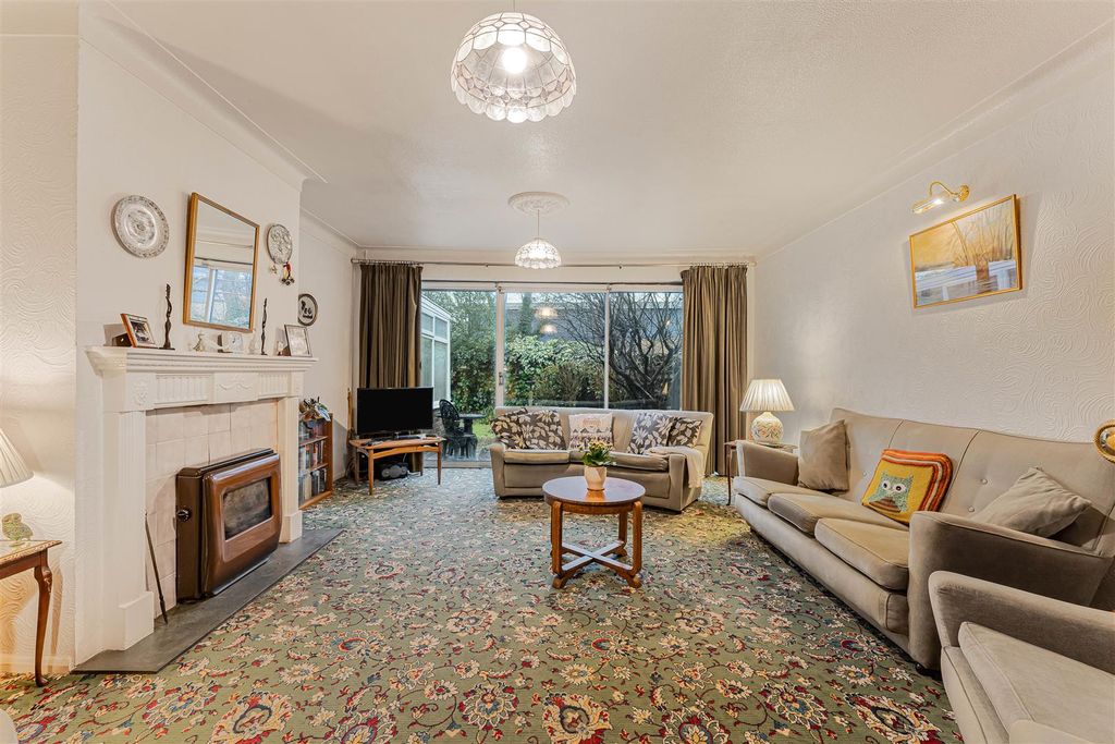 Property photo 3 of 22