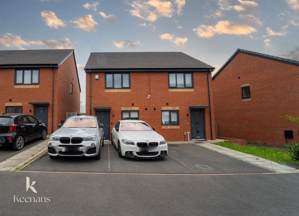 Property photo 2 of 17 27-4.Jpg