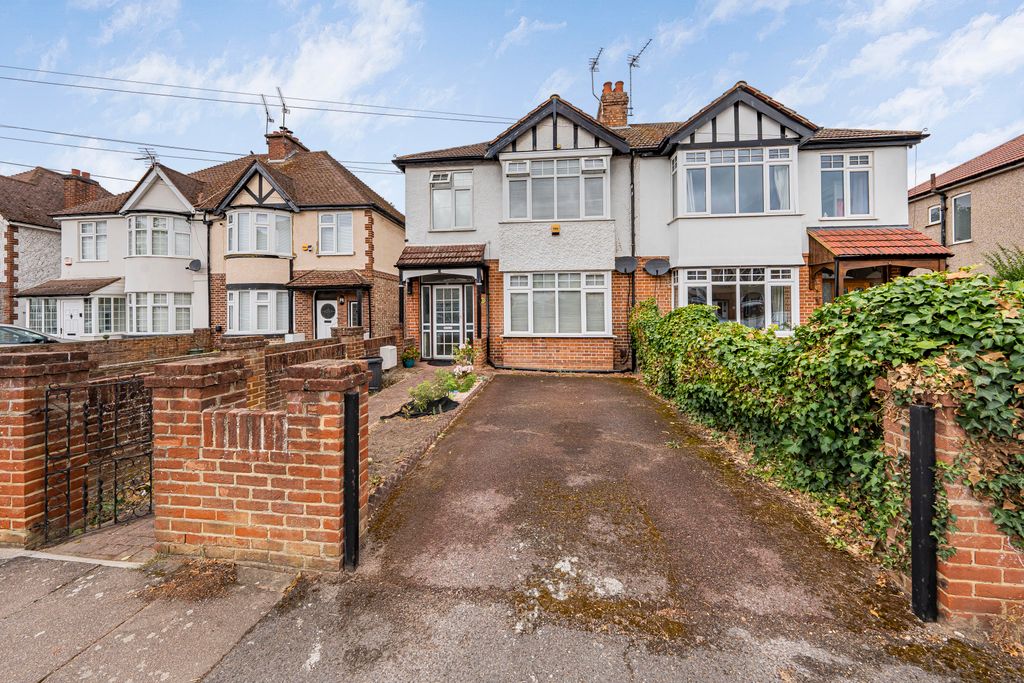 Property photo 1 of 15