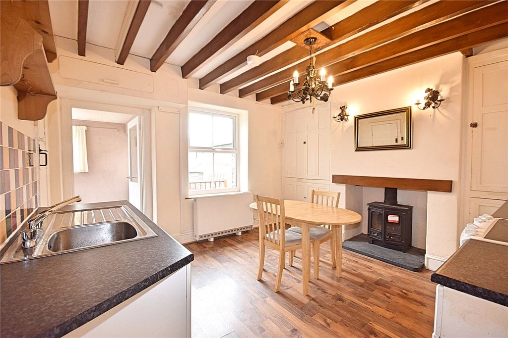 Property photo 2 of 18 Picture No. 03