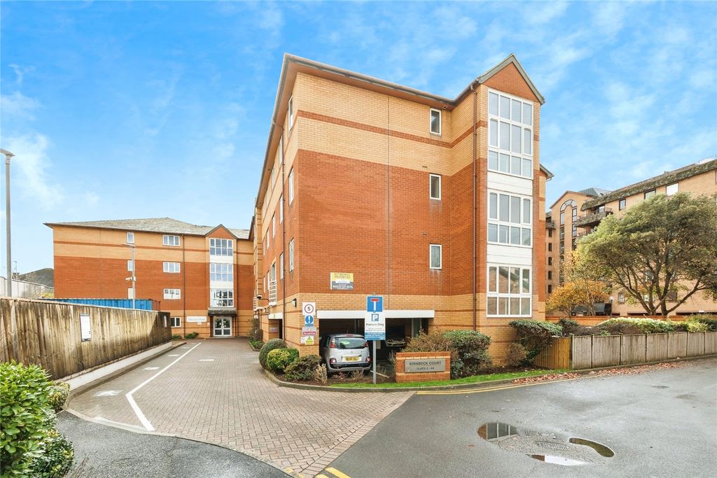 Property photo 2 of 9 General View