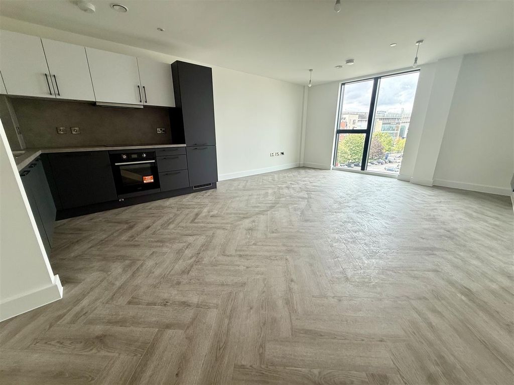 Property photo 1 of 6 Reception Room