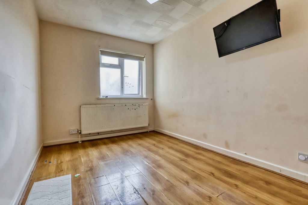 Property photo 3 of 13 Picture No. 11