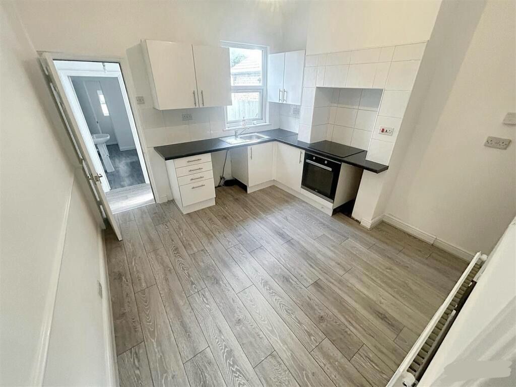 Property photo 3 of 14 Whatsapp Image 2025-12-12 At 11.50.46 Pm (2).Jpeg