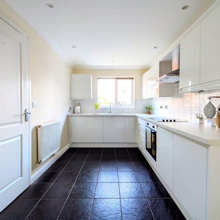 Property photo 3 of 14 351De387-4Ffd-4769-B194-81848835A5c4