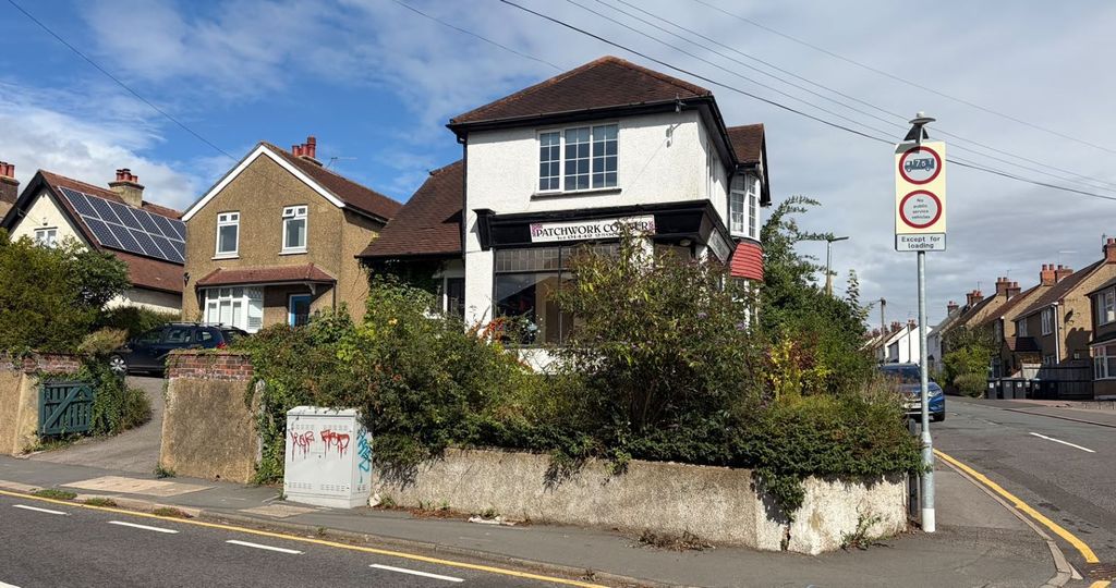 Property photo 1 of 18