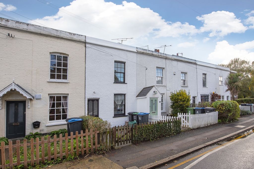 Property photo 3 of 10