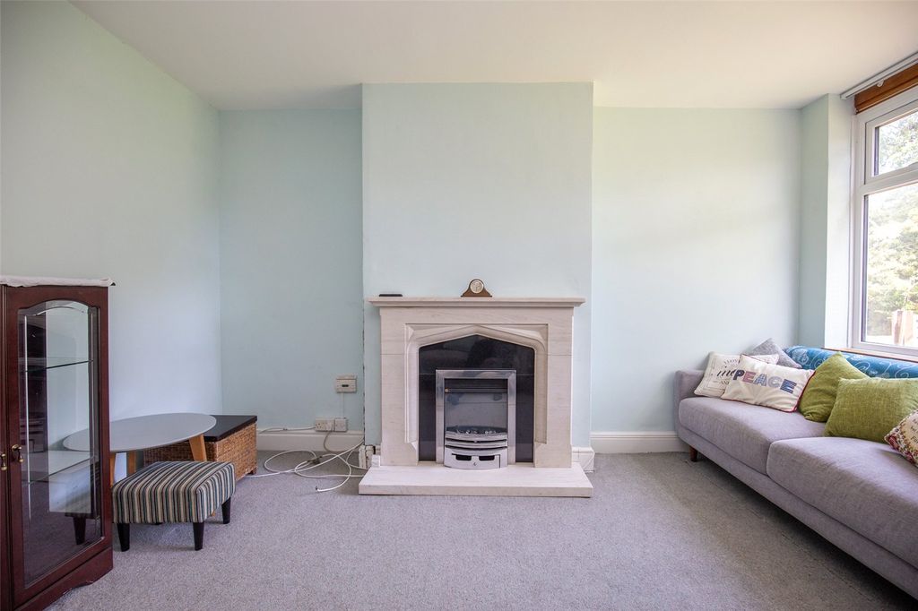 Property photo 3 of 18 Picture No. 16