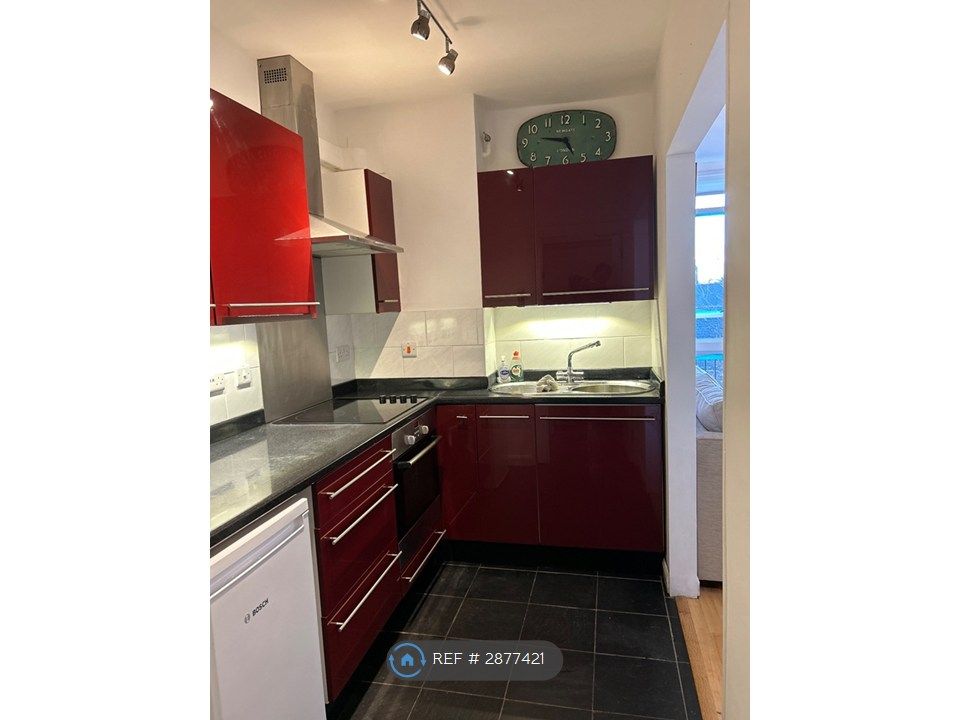 Property photo 3 of 13 Kitchen