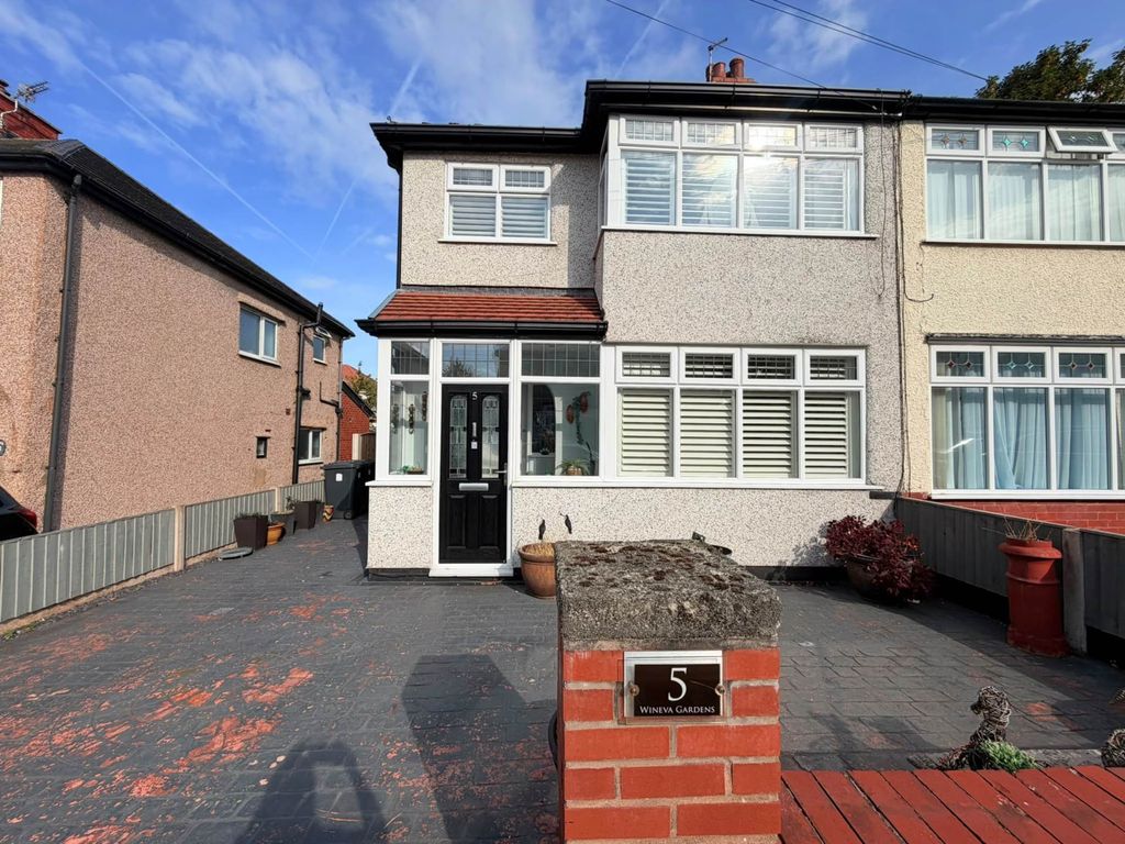 Property photo 1 of 27
