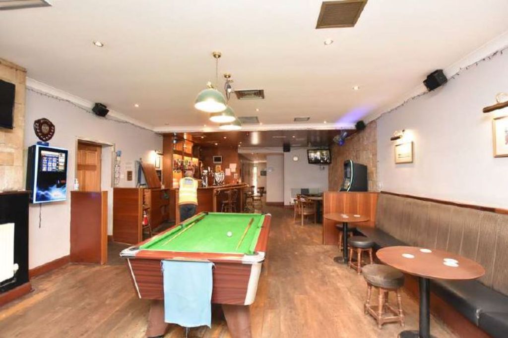 Property photo 2 of 3 The Bridge Inn, 10 High Street, Bonnybridge, Fk4 1Da