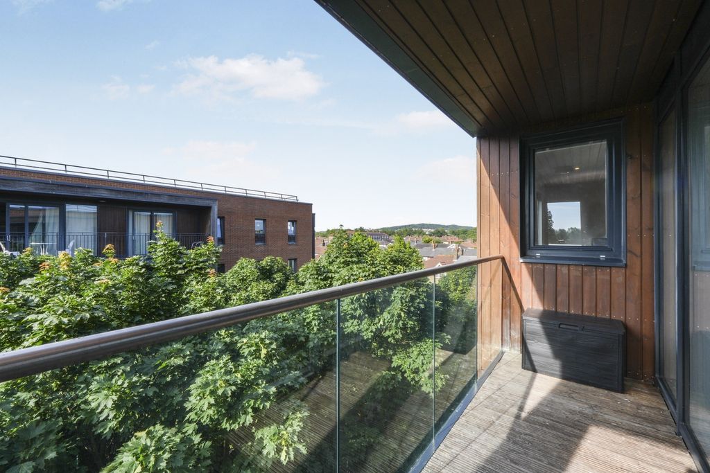 Property photo 2 of 13 Balcony