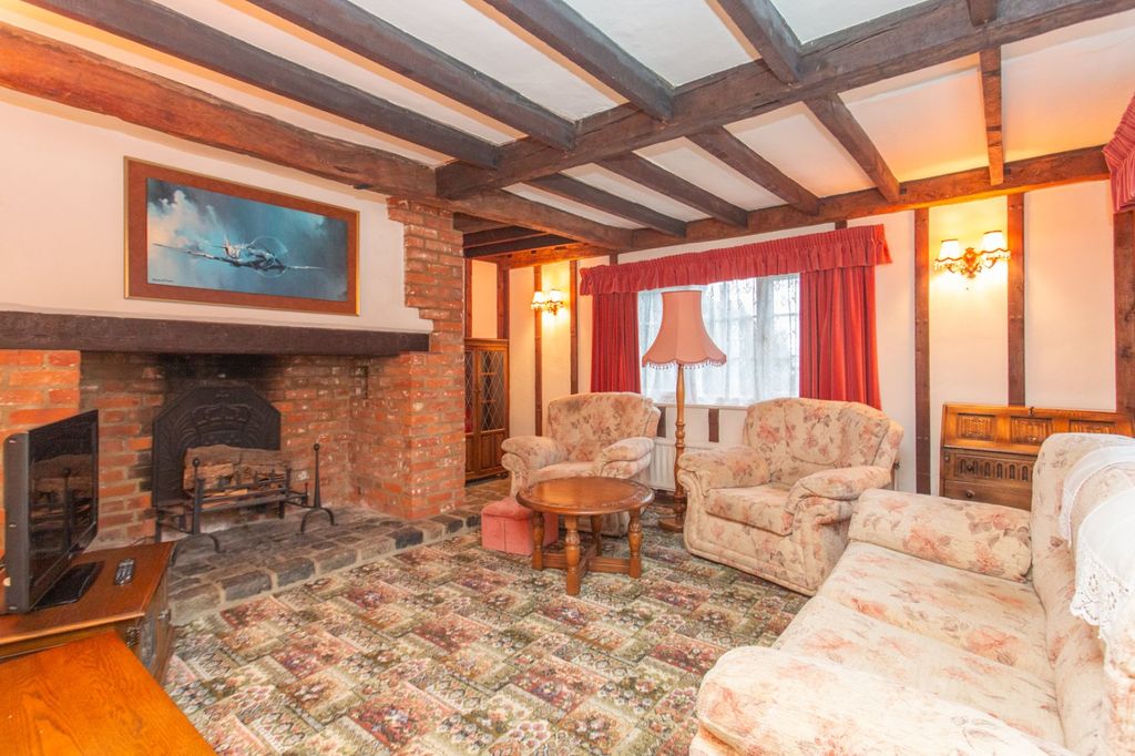 Property photo 2 of 16 Picture 2