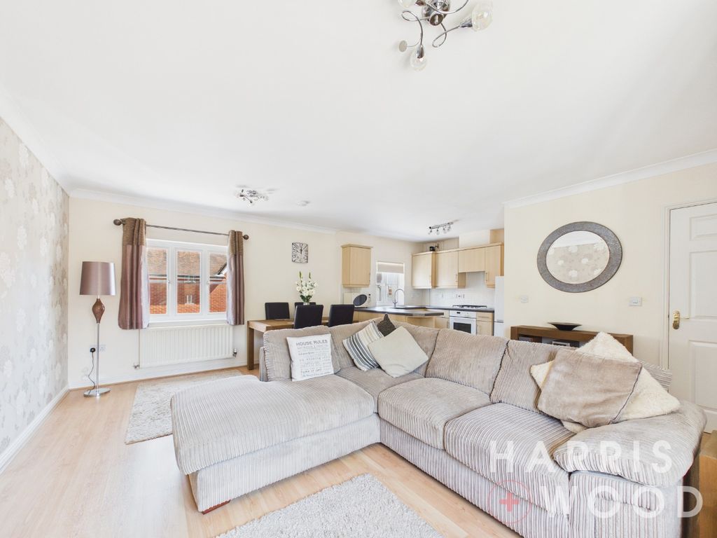 Property photo 2 of 12 5107173