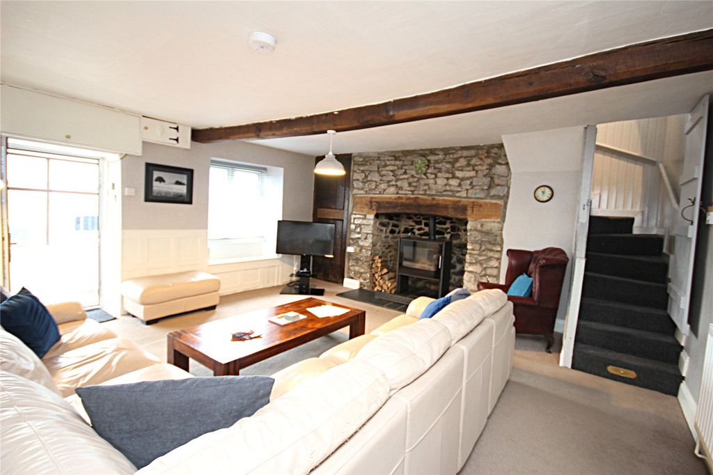 Property photo 3 of 25 Picture No. 07