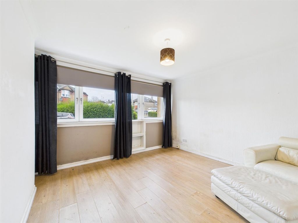 Property photo 3 of 9 Cam03782G0-Pr0224-Still011_Alt.Jpg