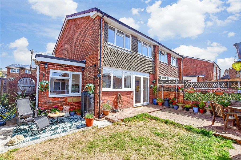 Property photo 1 of 11 Rear Garden