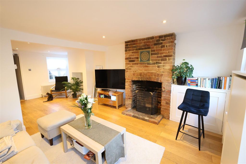 Property photo 2 of 13 Reception Room