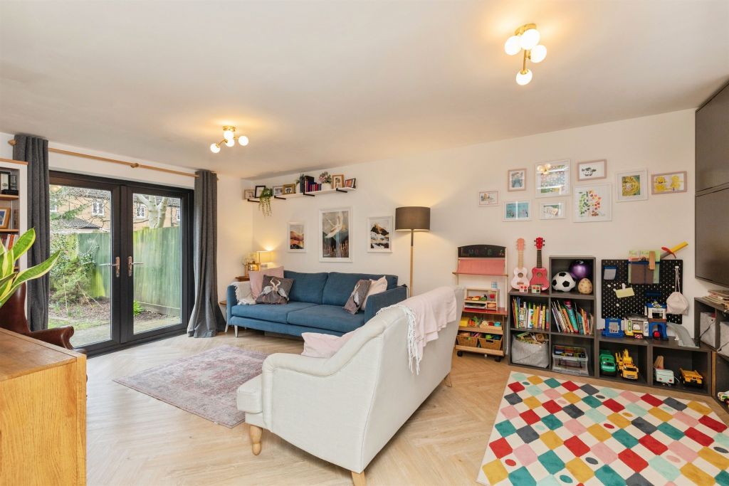 Property photo 3 of 24