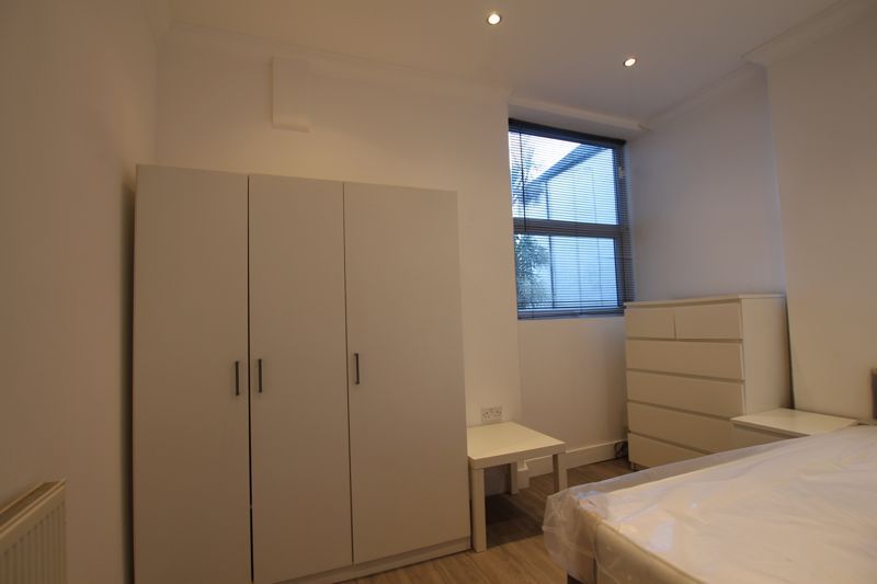 Property photo 3 of 5 Photo 10