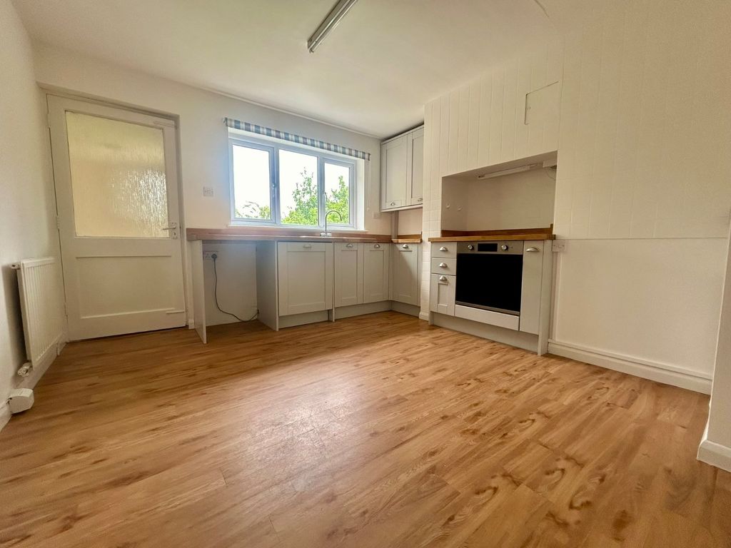 Property photo 3 of 10 Picture No. 08
