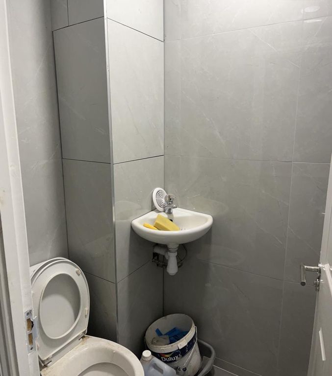 Property photo 3 of 5