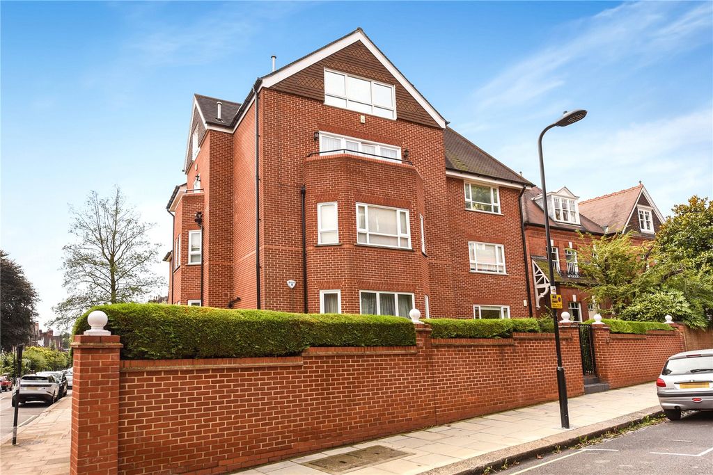 Property photo 2 of 12 Picture No. 11