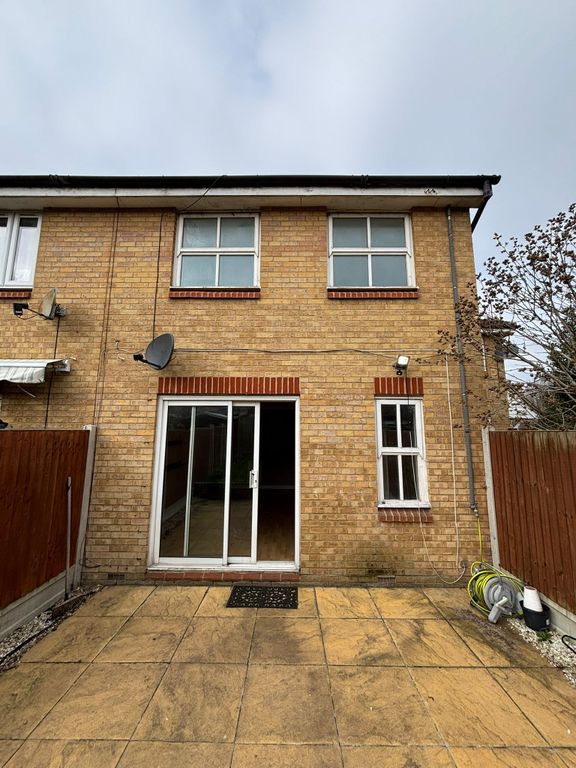 Property photo 2 of 9