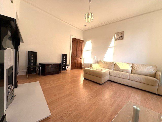 Property photo 3 of 11 Photo 3