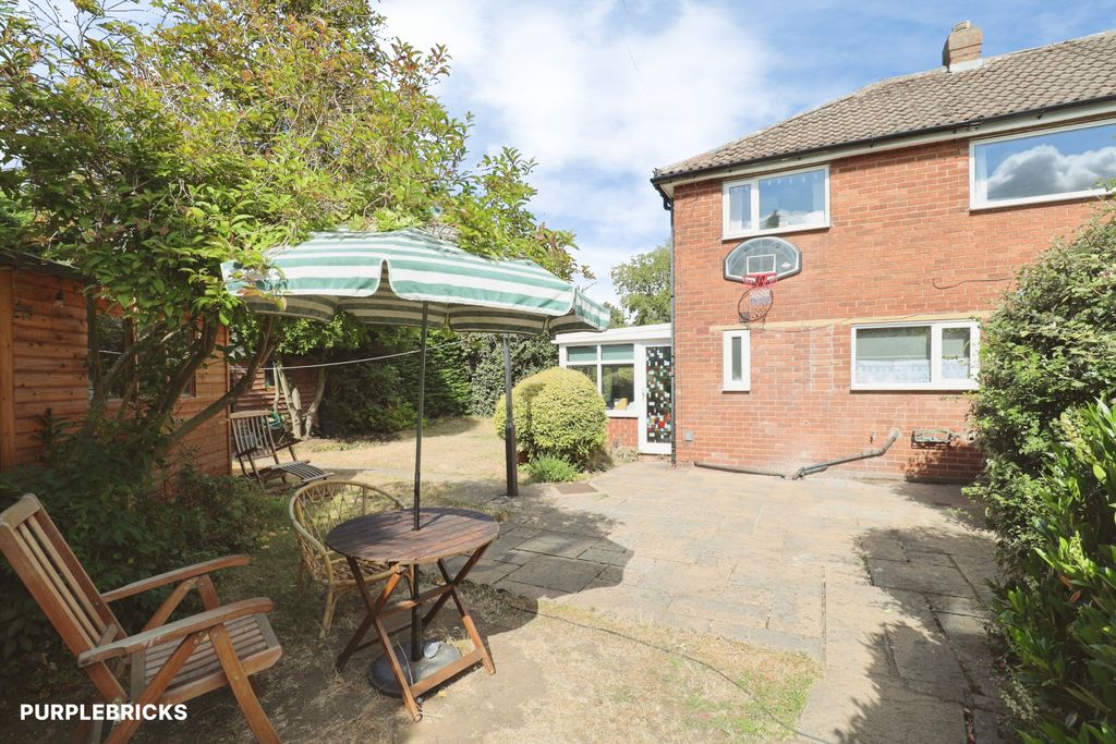 Property photo 3 of 24