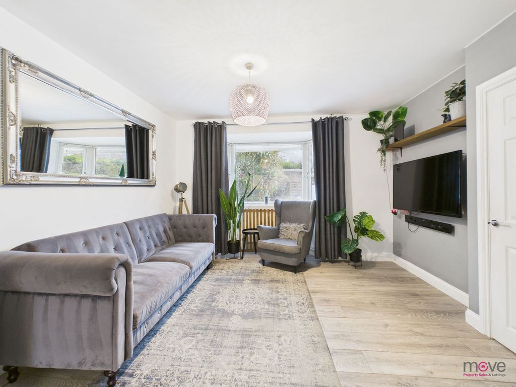 Property photo 3 of 25