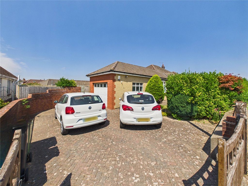 Property photo 1 of 25 Picture No. 30