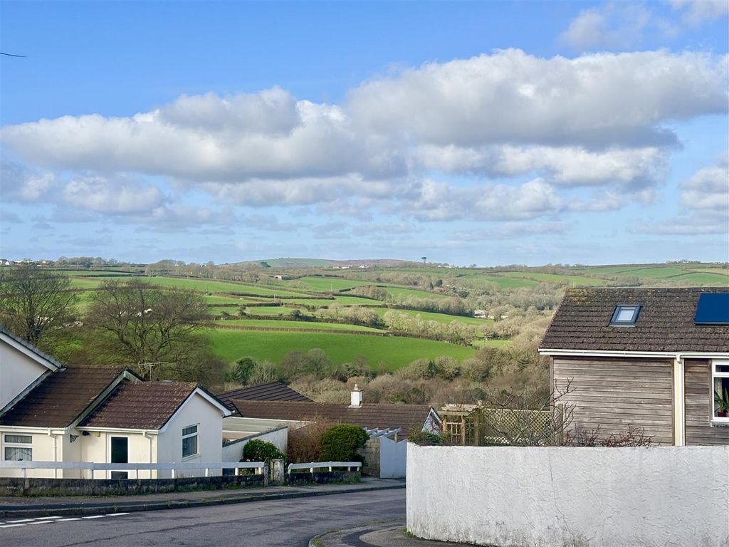 Property photo 3 of 13 Img_4930.Jpeg