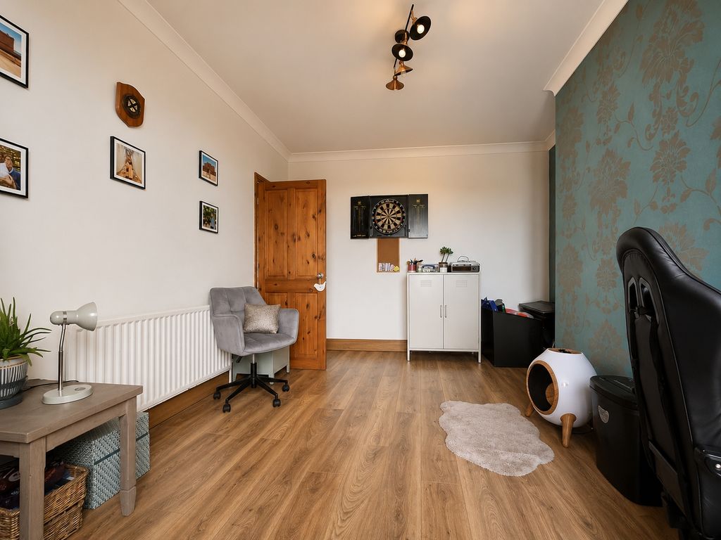 Property photo 3 of 8 Picture No. 06