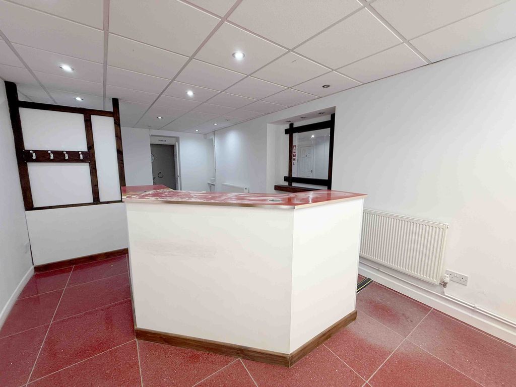 Property photo 2 of 14 Gallery