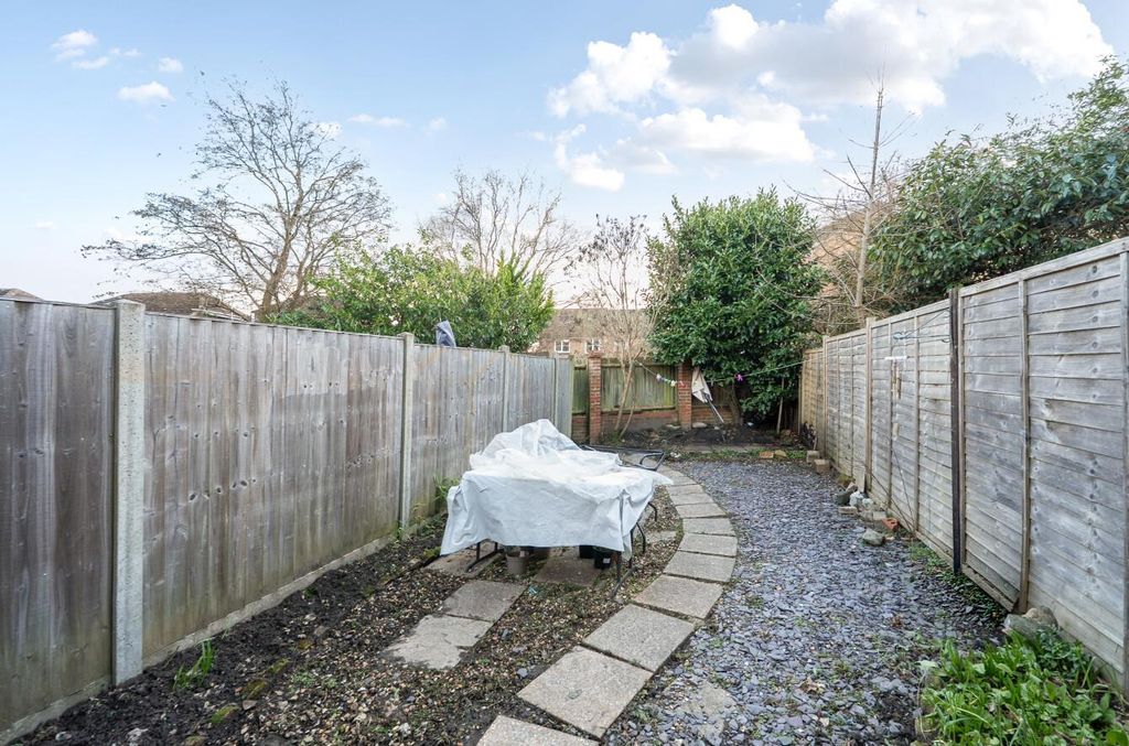 Property photo 3 of 14