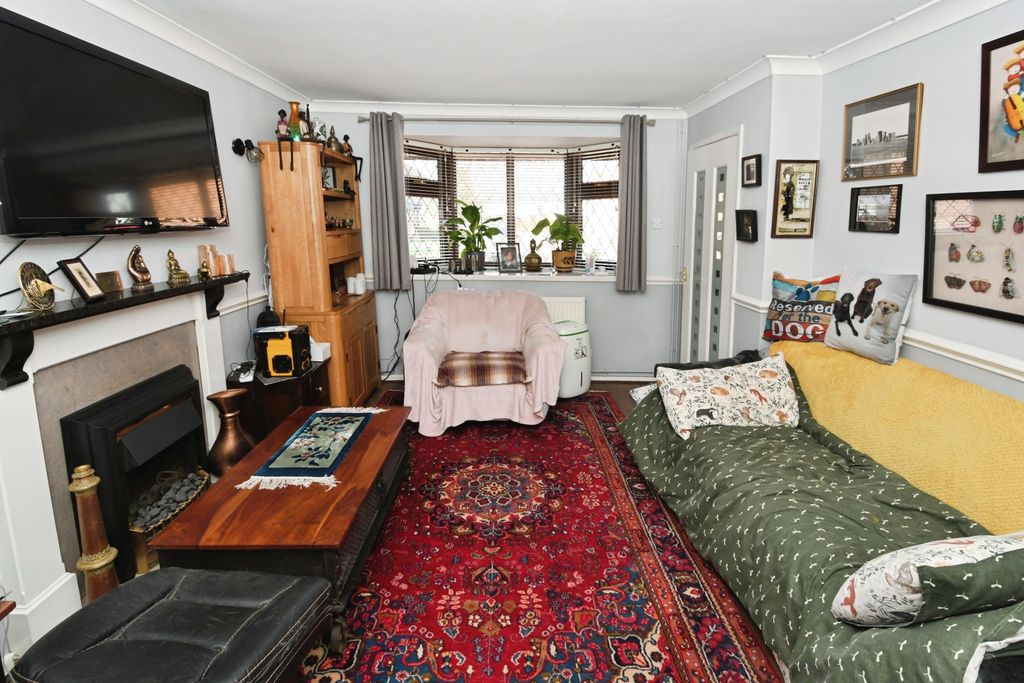 Property photo 2 of 17 Photography