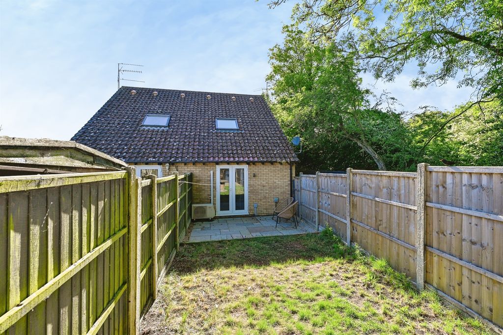 Property photo 1 of 13