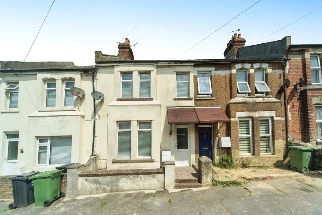 Property photo 1 of 20