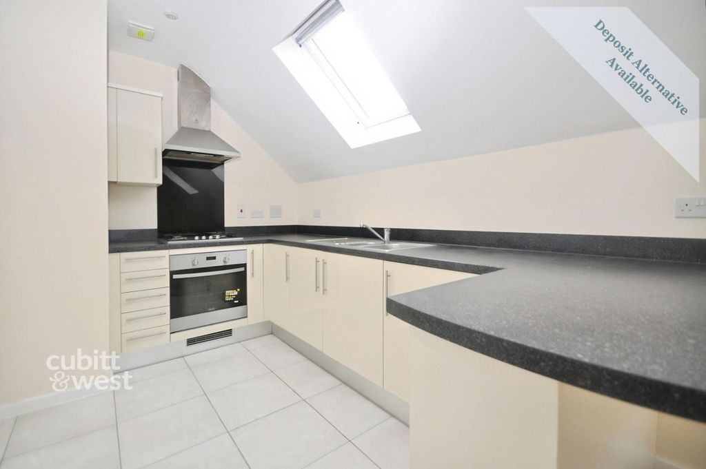 Property photo 2 of 8 Kitchen