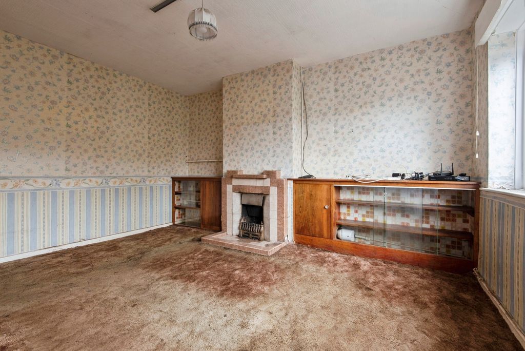 Property photo 2 of 14 Pbox-Img.Jpg