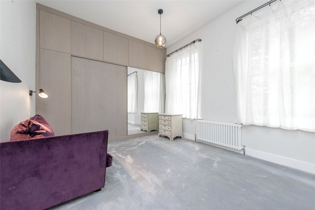 Property photo 3 of 7 Picture No. 08