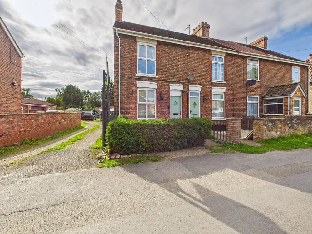 Property photo 2 of 18