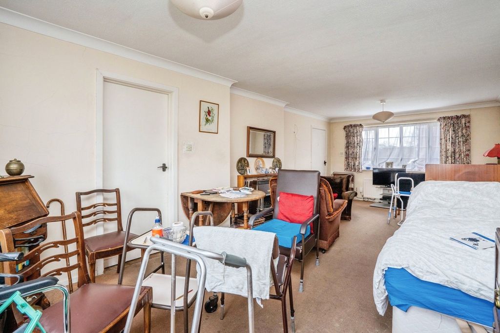 Property photo 3 of 18 Picture No. 03