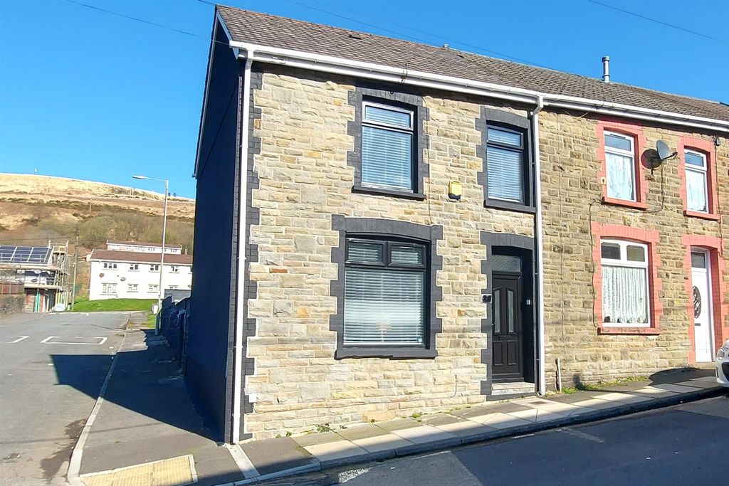 Property photo 2 of 25 20260319_100145.Jpg