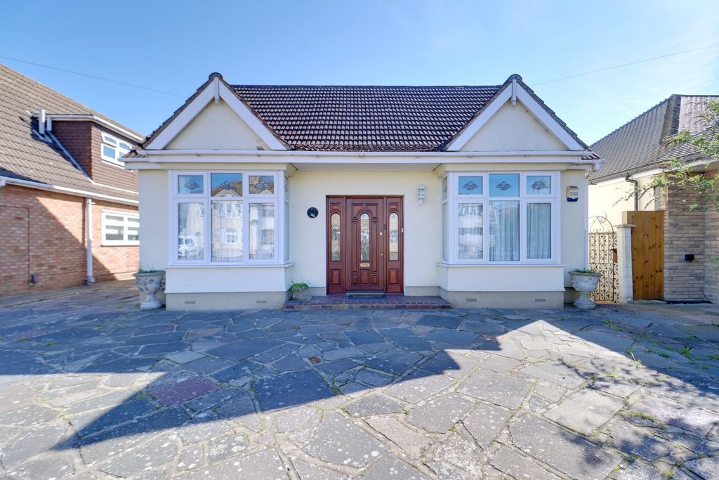 Property photo 1 of 21