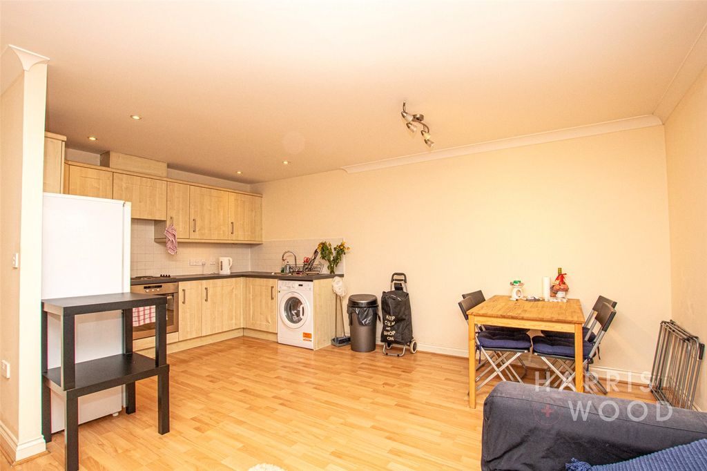 Property photo 3 of 8 Picture No. 07
